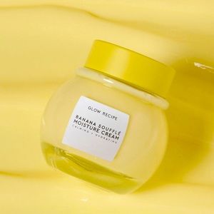 GLOW RECIPE 💛 Banana Souffle Moisture Cream